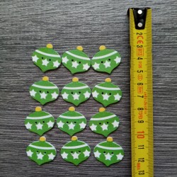 Set of wooden buttons, balls, green